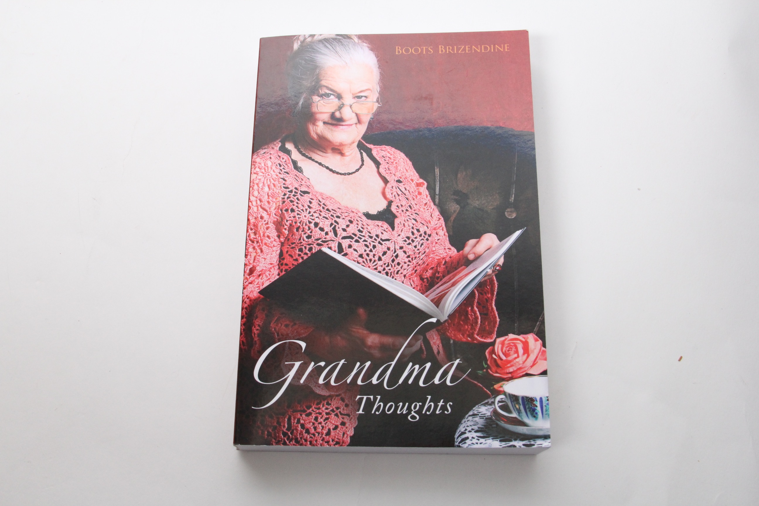 Non-Fiction and Fiction Books featuring "Peterson Field Guides: Eastern Birds" by Roger Tory Peterson