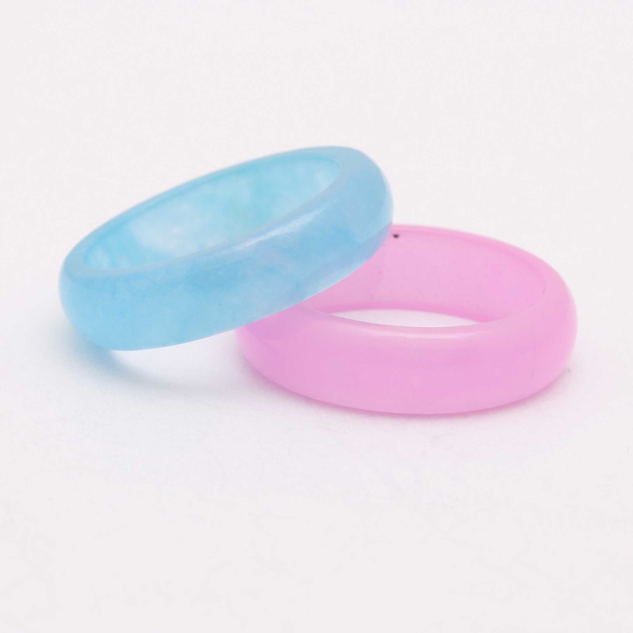 Pair of Carved Jadeite Bands