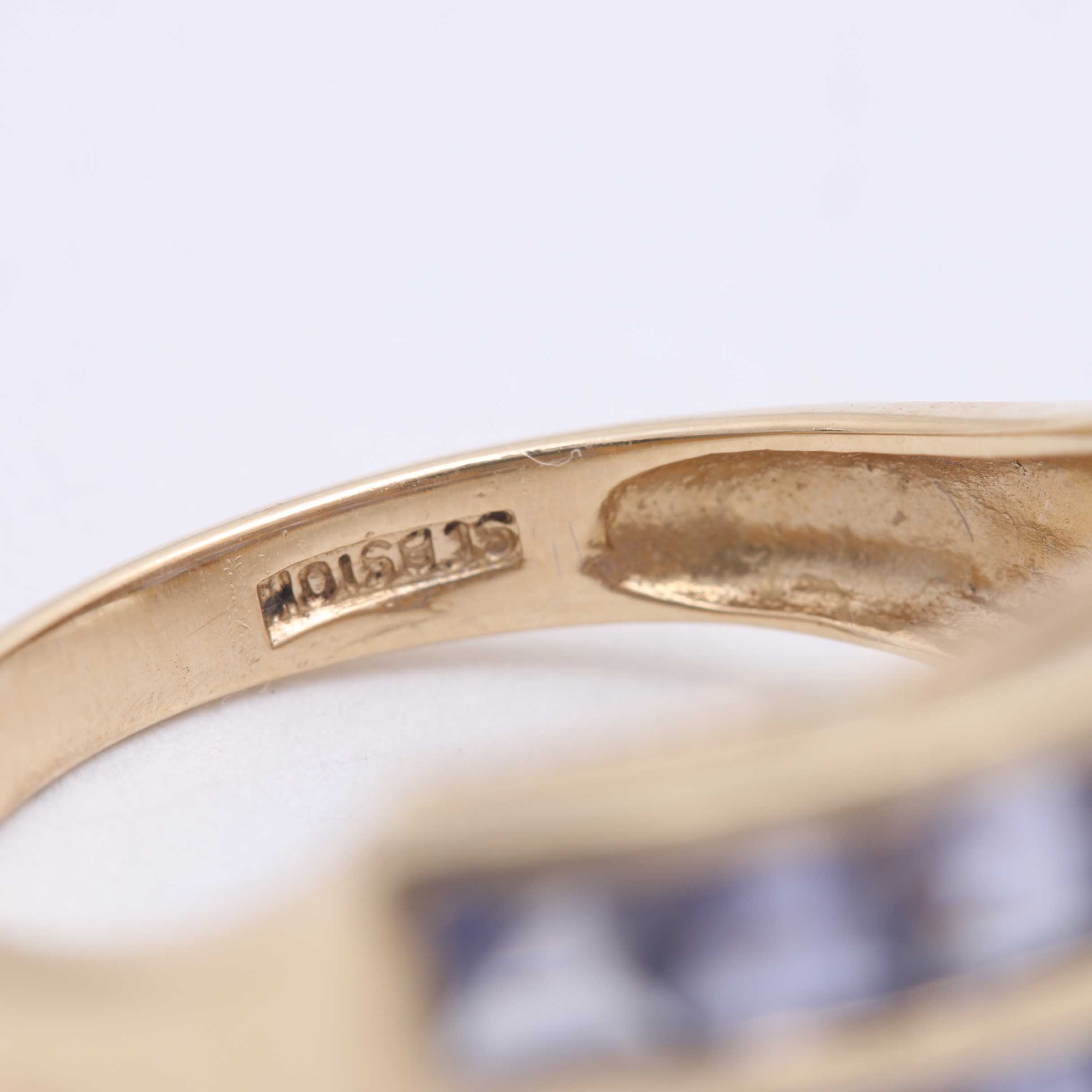 10K Yellow Gold Iolite Ring