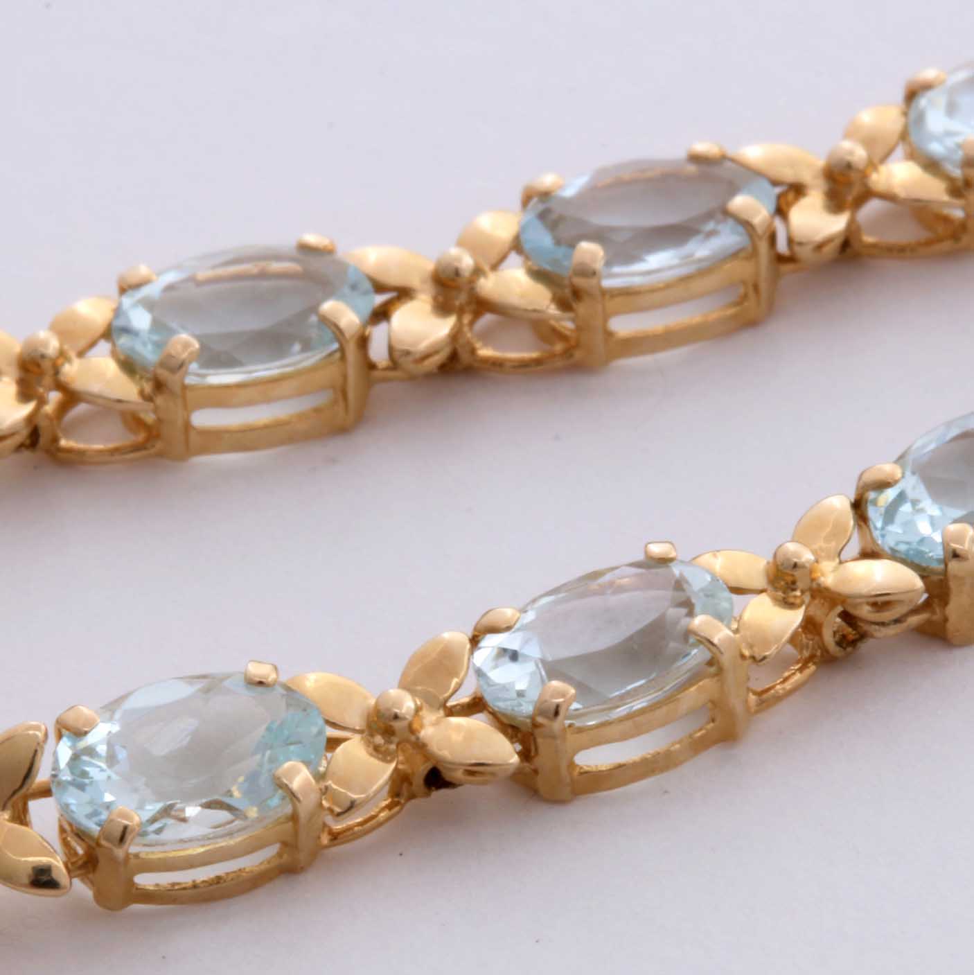 14K Yellow Gold Aquamarine Bracelet