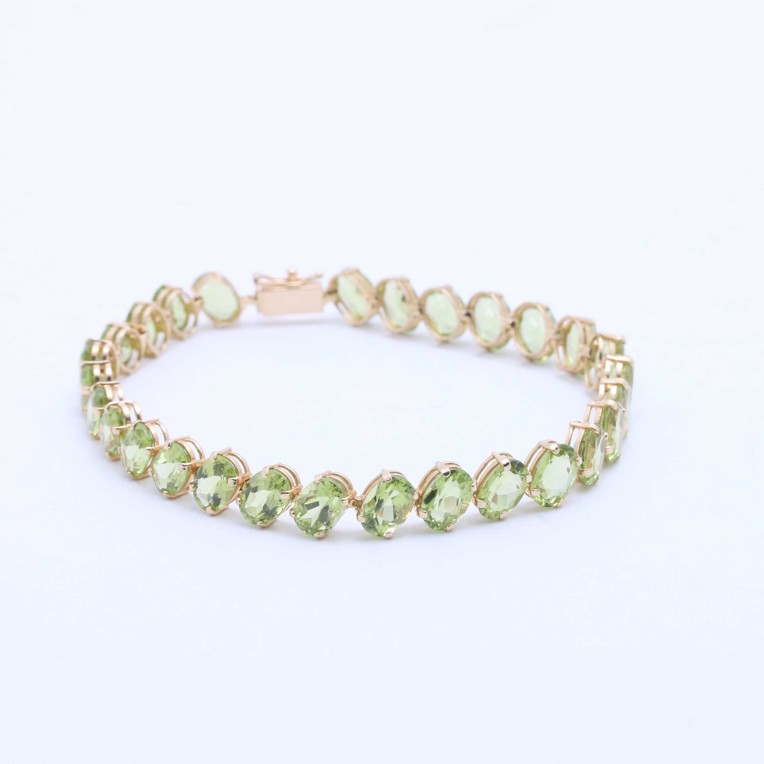 14K Yellow Gold Peridot Bracelet