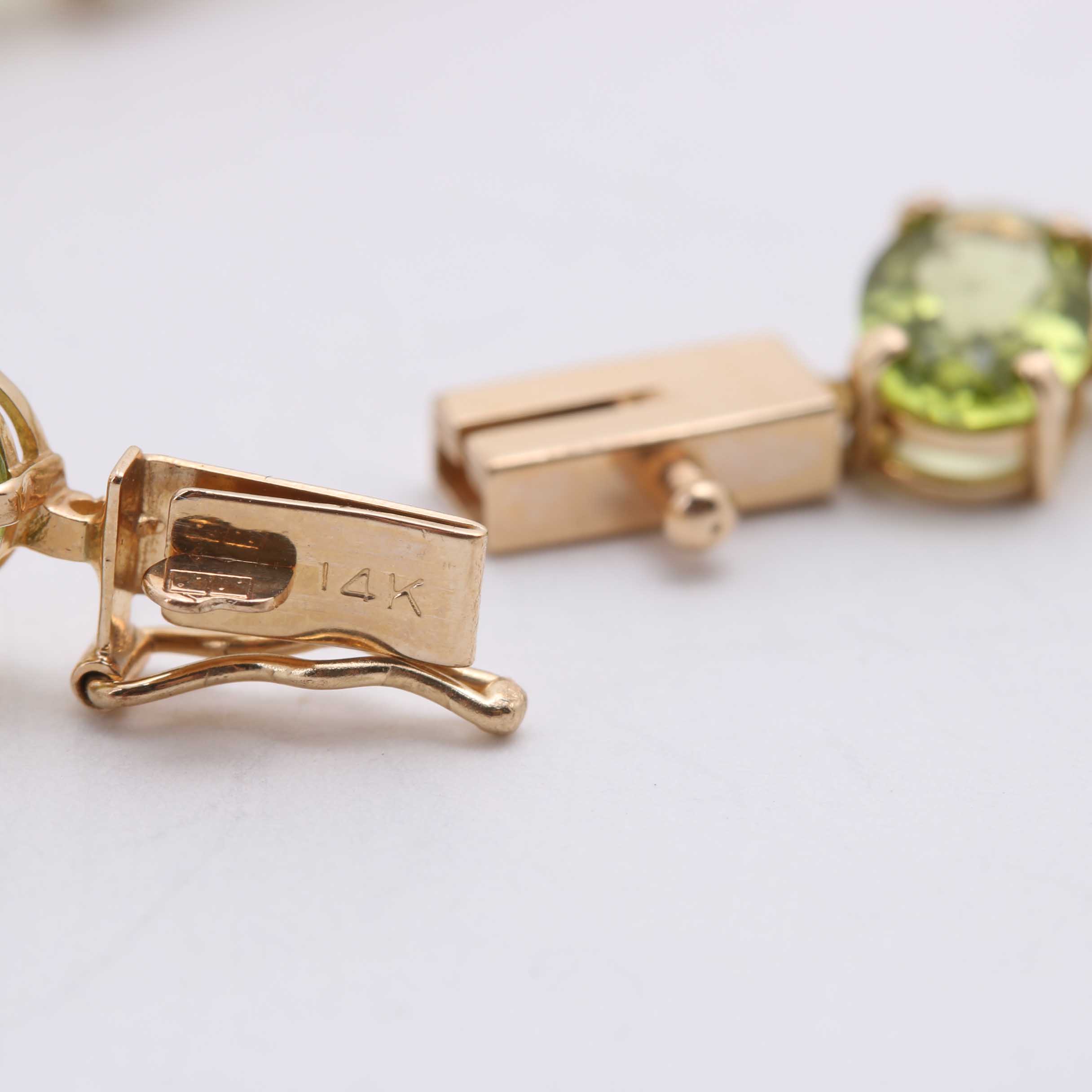 14K Yellow Gold Peridot Bracelet