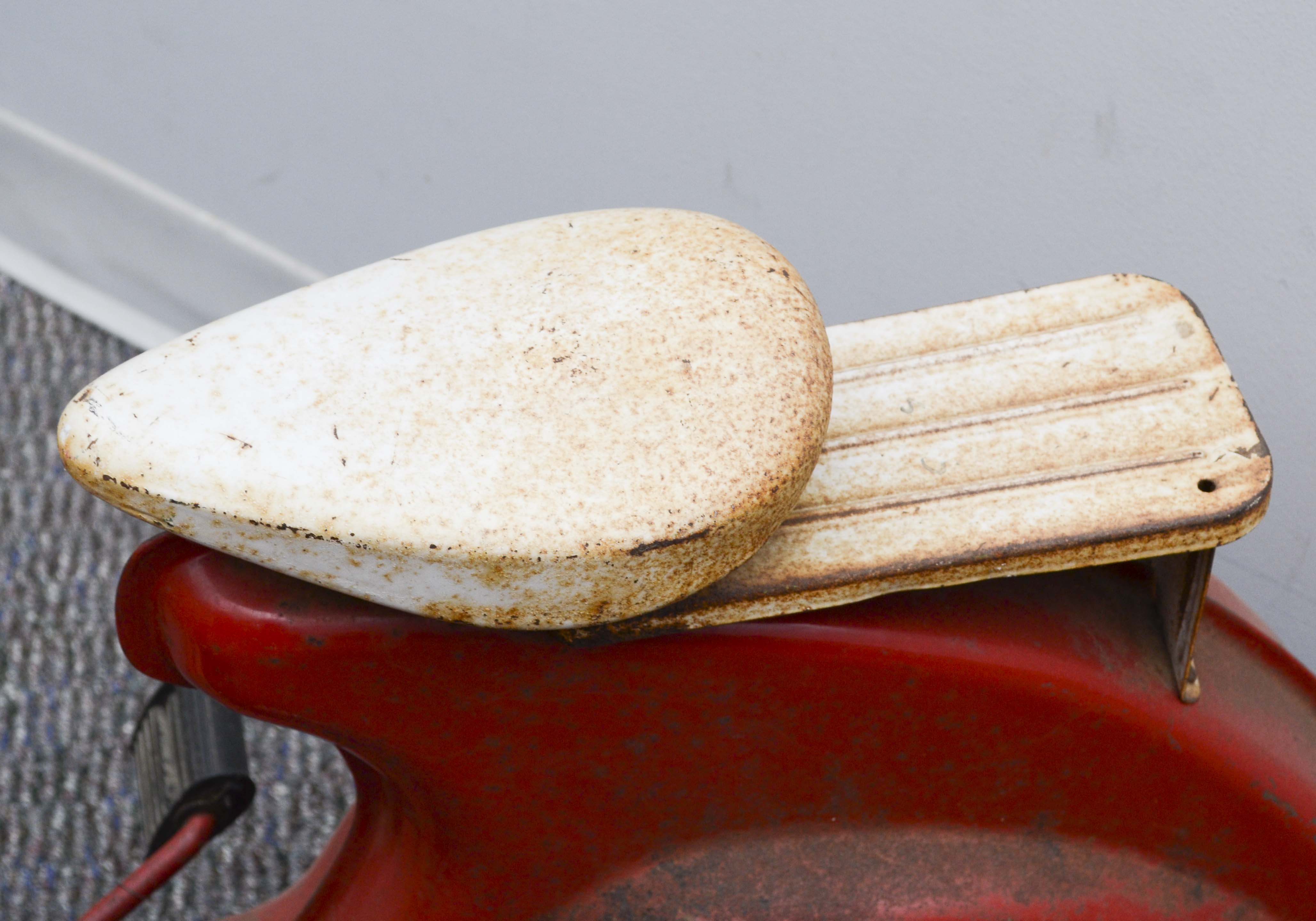 Vintage Super Sonda Red Pedal Cruiser