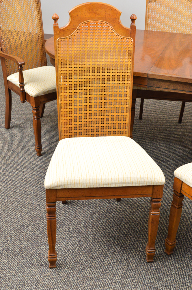 Dining Set by Singer Furniture