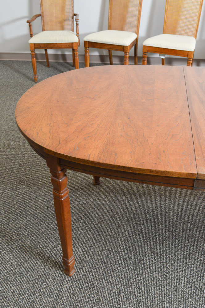 Dining Set by Singer Furniture