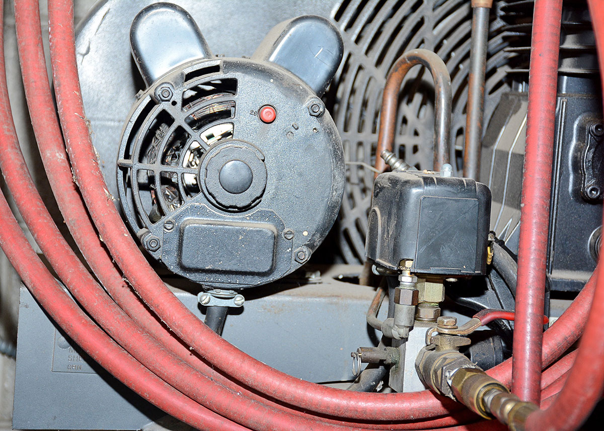 Ingersol Charge Air Pro 5HP Air Compressor