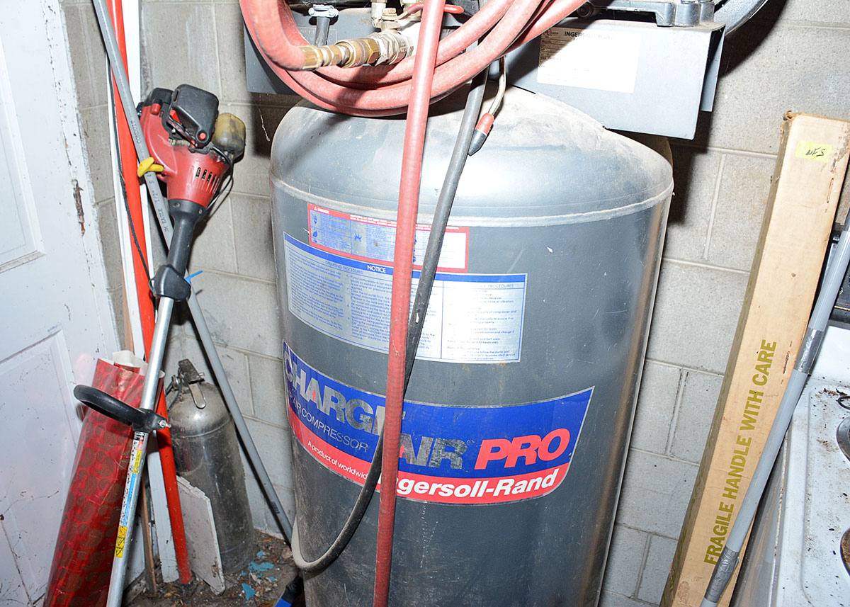 Ingersol Charge Air Pro 5HP Air Compressor