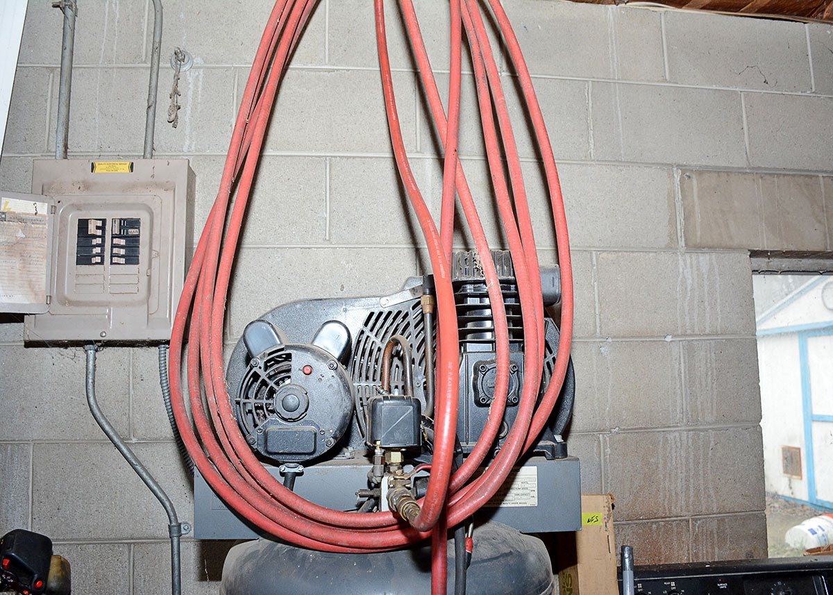 Ingersol Charge Air Pro 5HP Air Compressor