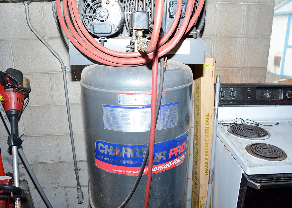 Ingersol Charge Air Pro 5HP Air Compressor