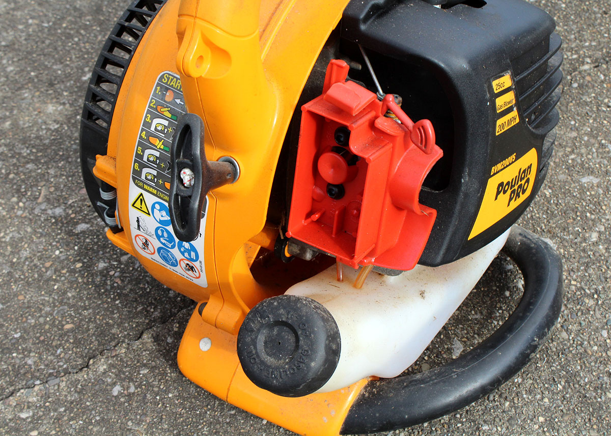 Poulan Pro Gas Powered Leaf Blower