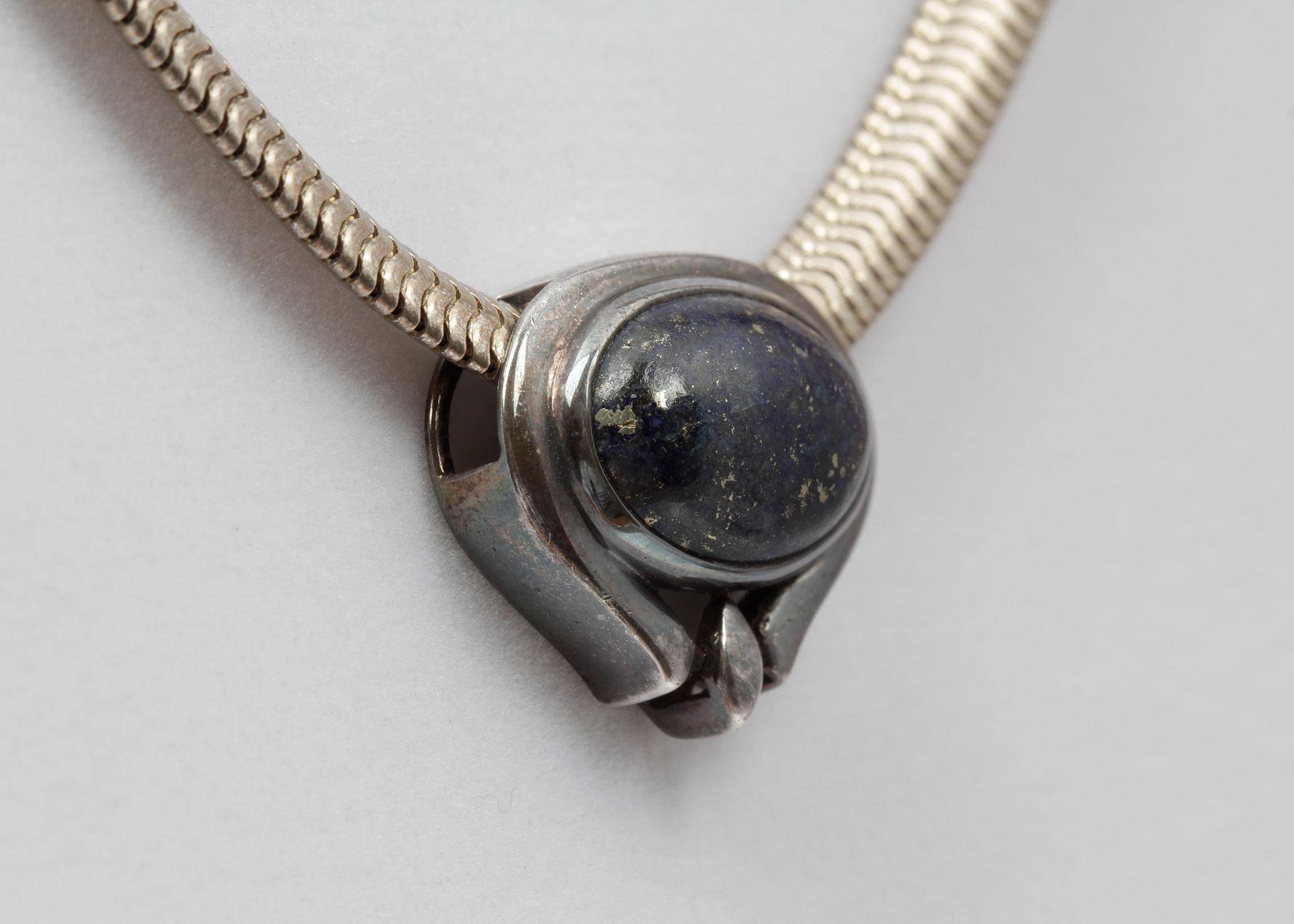 Sterling Silver Lapis Lazuli Pendant Necklace
