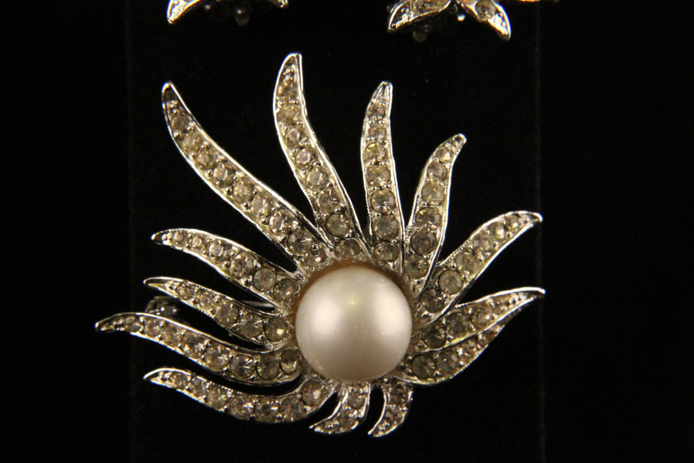 Vintage Marvella Double Strand Necklace and Celebrity Jewelry Set