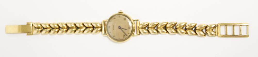 Antique 1945 Women's 18K Gold Rolex Watch