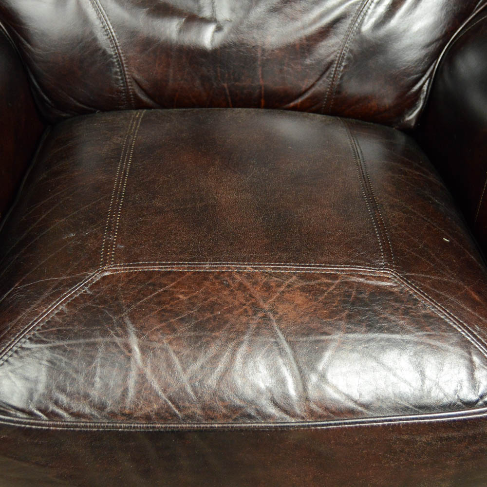 Robinson & Robinson Leather Recliner