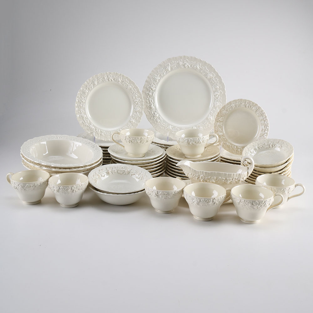 Wedgwood "Queens Ware" Dinner Service with Feather Edge Molding