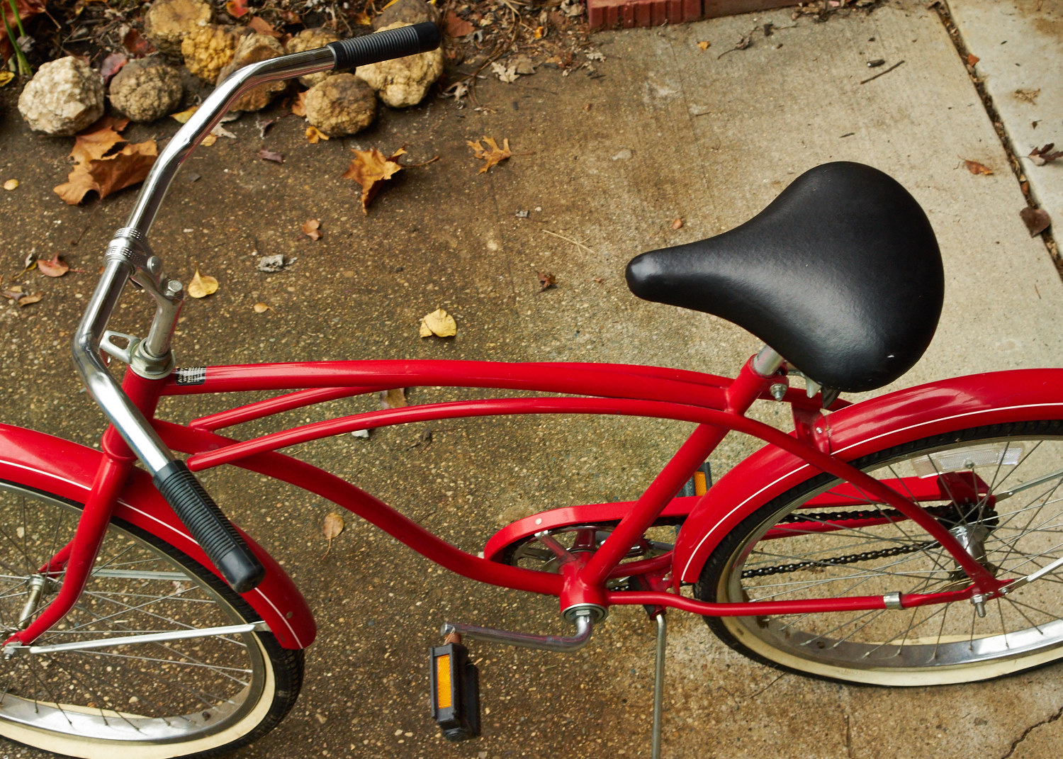 Vintage Huffy "Good Vibrations" Beach Cruiser
