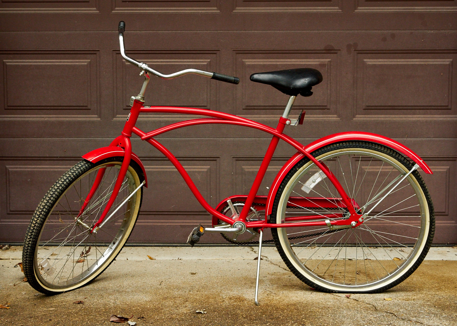 Vintage Huffy "Good Vibrations" Beach Cruiser