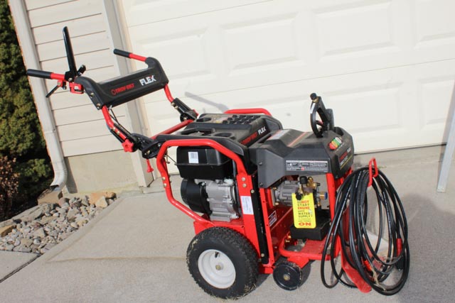 Troy-Bilt FLEX 3000-PSI Pressure Washer and FLEX-Power Base