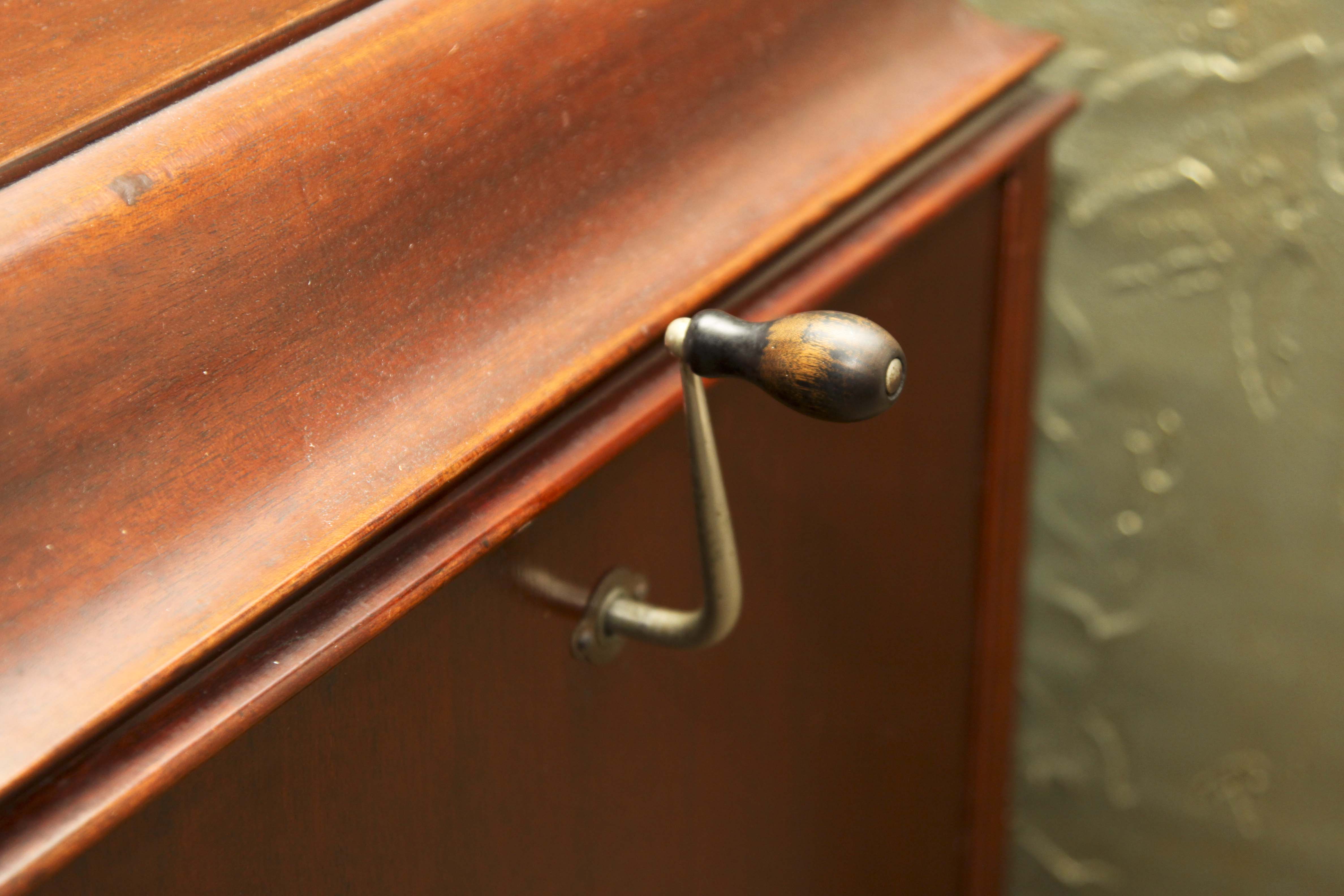 1940s Victrola X "Talking Machine"