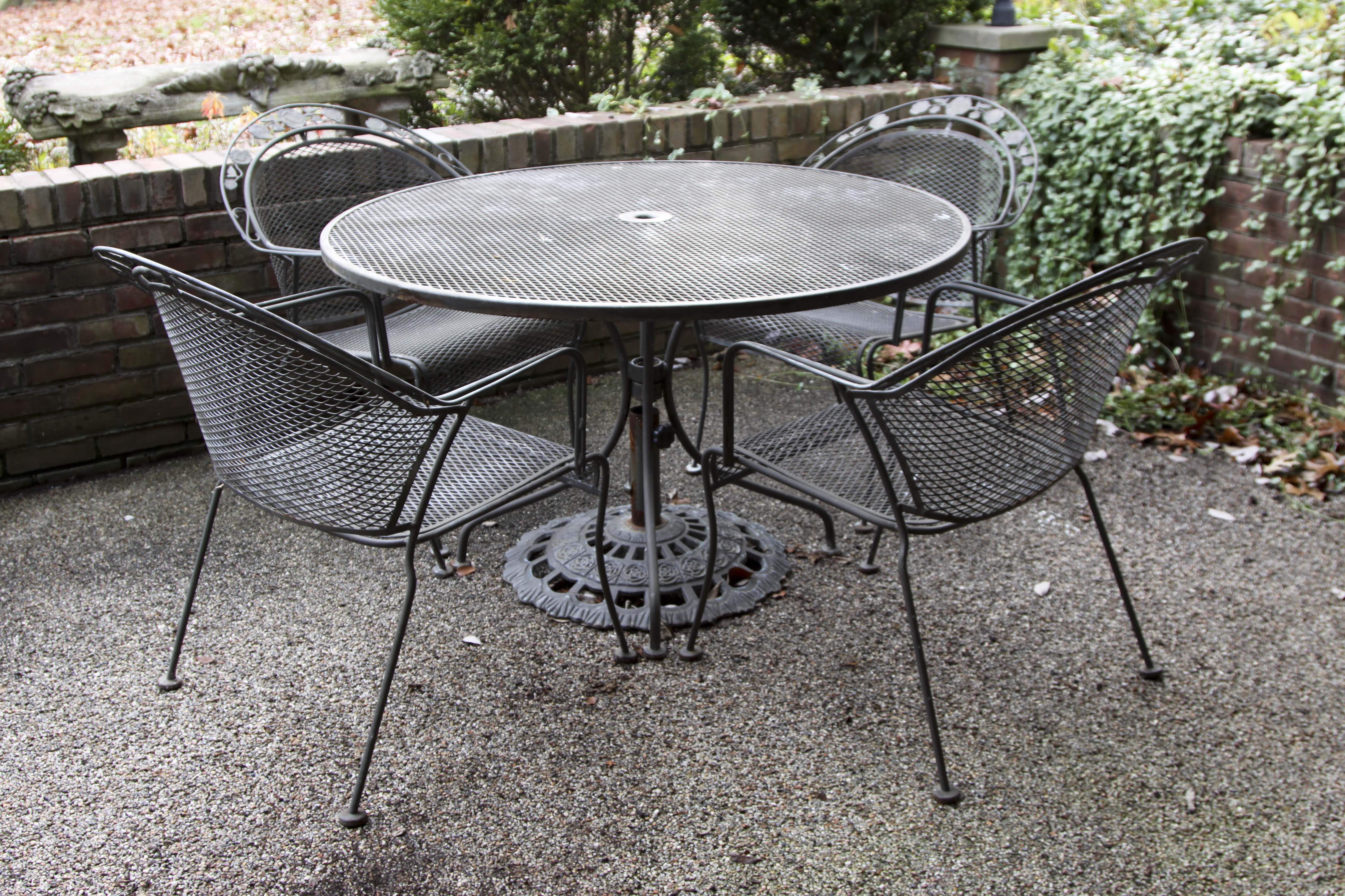Metal Outdoor Patio Table and Chairs Set
