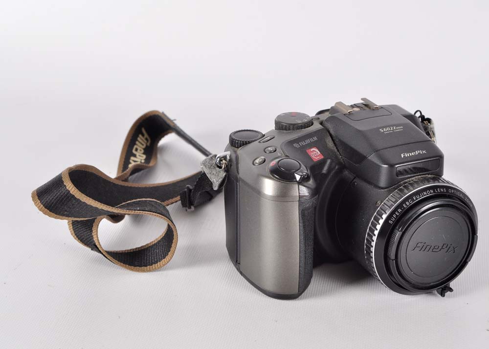 FujiFilm S602Z Digital Camera and HP Photo Printer