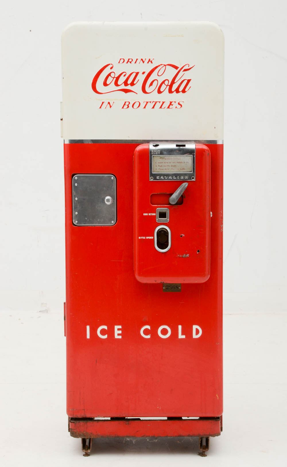 Vintage Cavalier C-51 Coca-Cola Machine