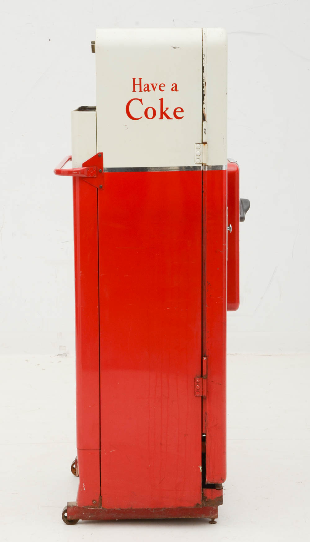 Vintage Cavalier C-51 Coca-Cola Machine