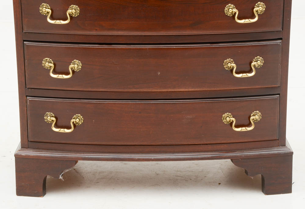 Mahogany Bachelors Chest of Drawers by Lexington Furniture