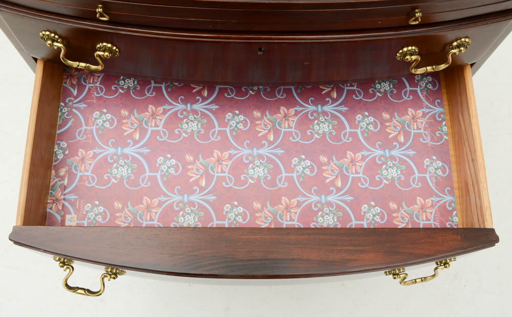 Mahogany Bachelors Chest of Drawers by Lexington Furniture