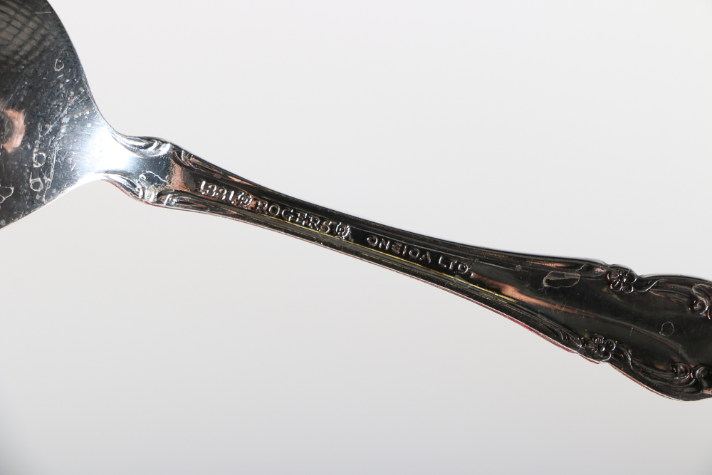 1881 Rogers Oneida Ltd. Silver Plate Flatware Set in Case