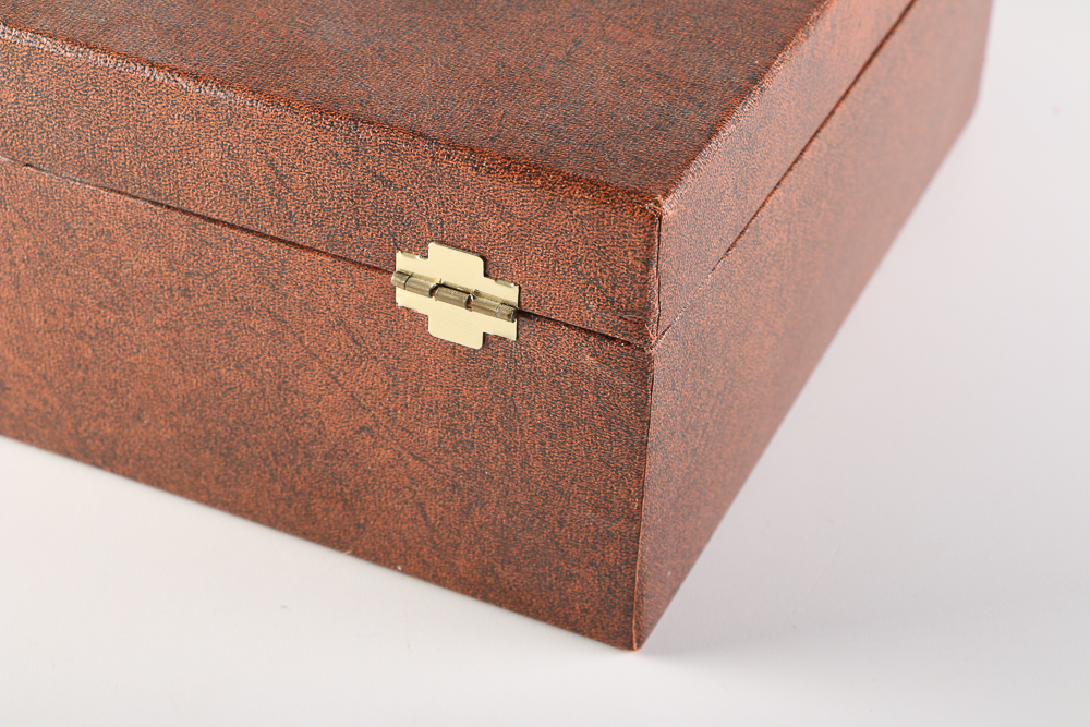 1881 Rogers Oneida Ltd. Silver Plate Flatware Set in Case