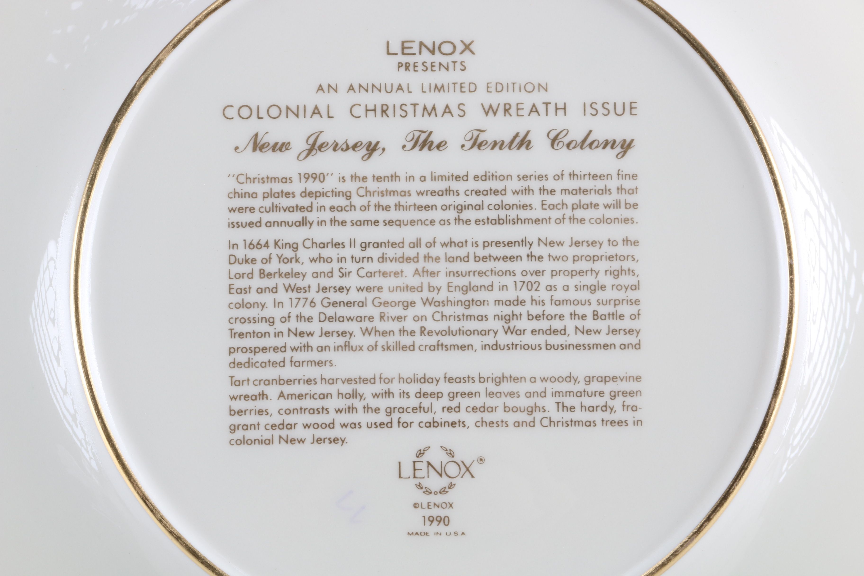 Lenox Limited Edition "Christmas 1990" Plate From "Colonial Christmas Wreath Series"