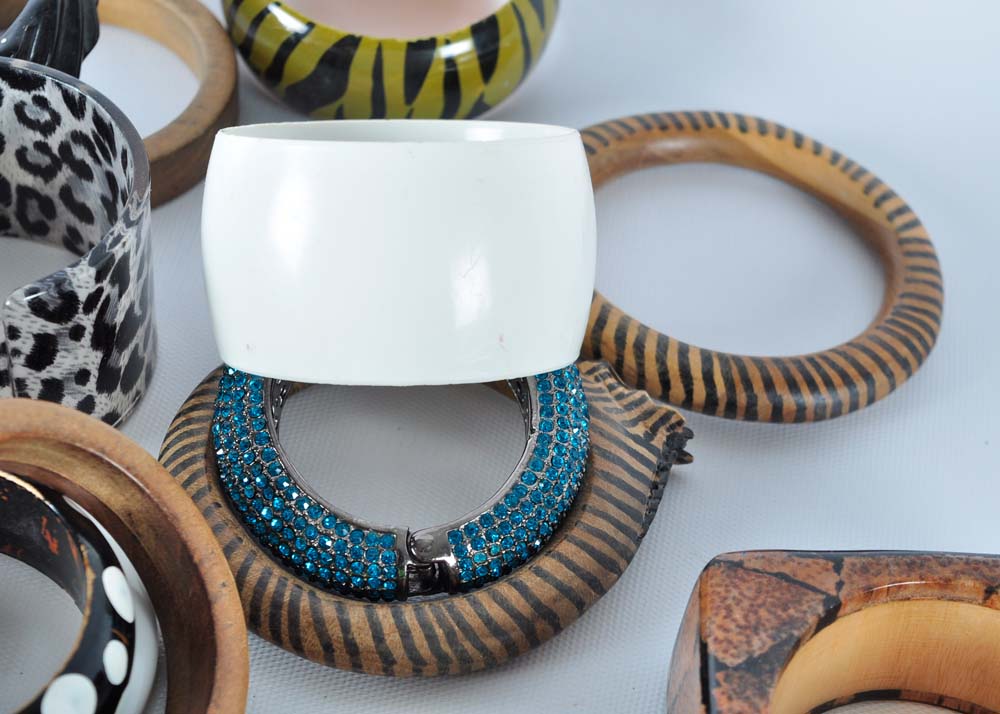 Women's Costume Bracelets