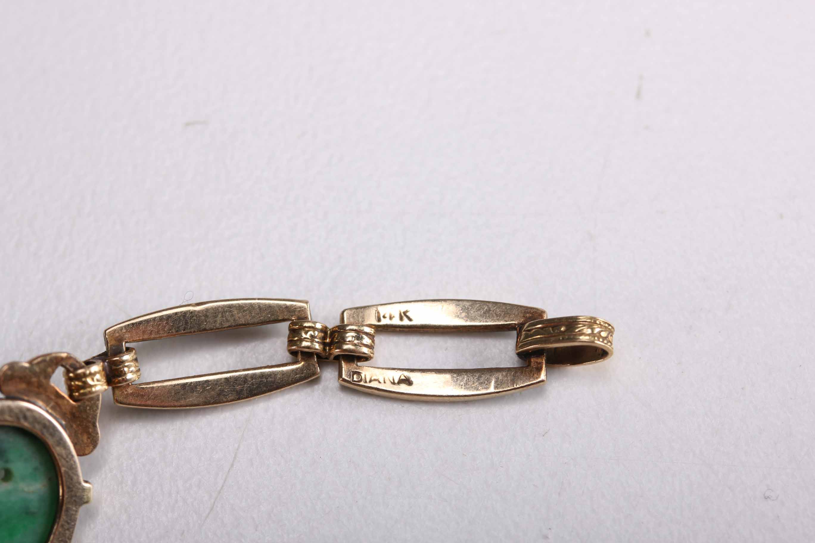 14K Yellow Gold and Jadeite Bracelet