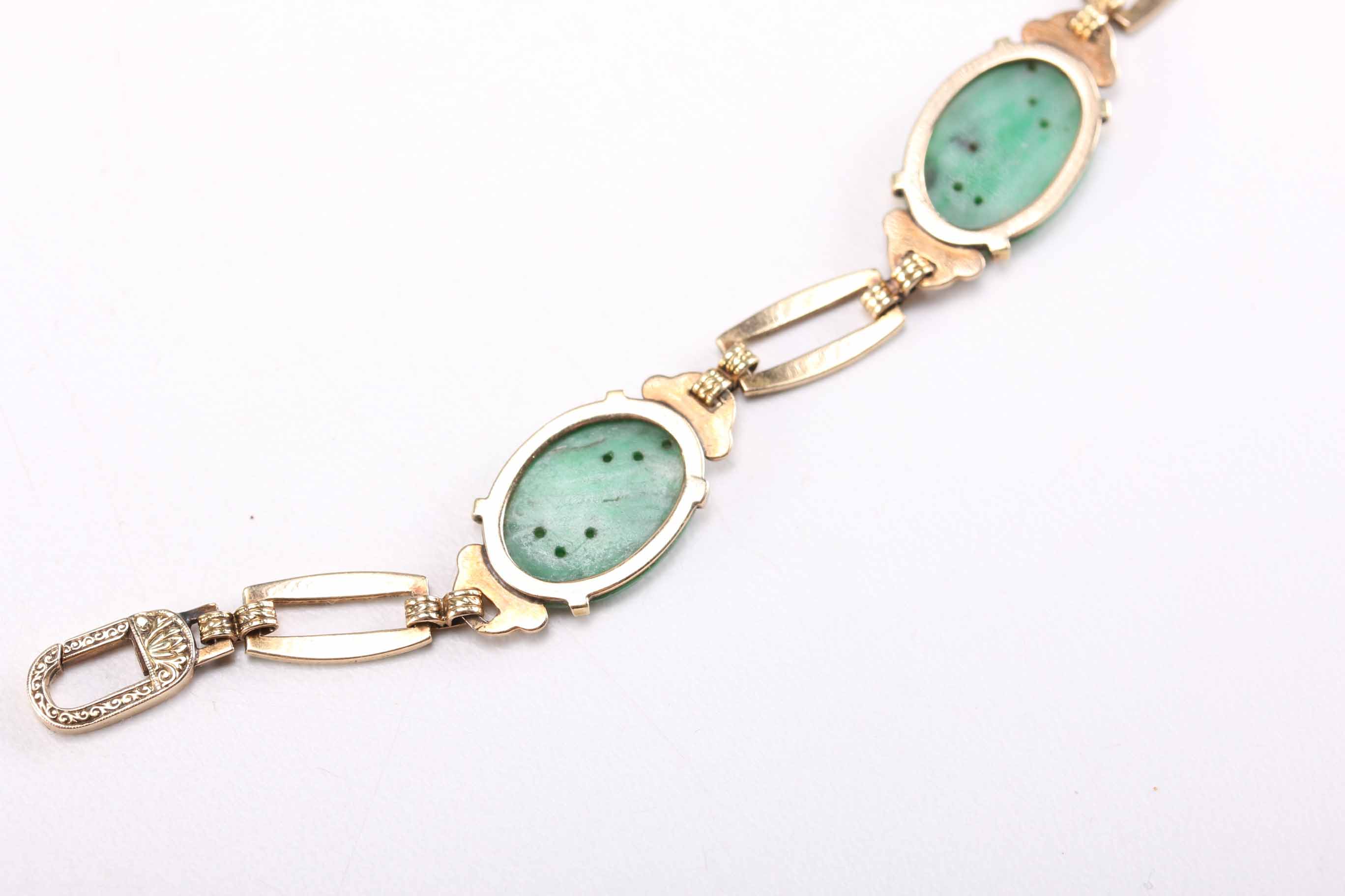 14K Yellow Gold and Jadeite Bracelet