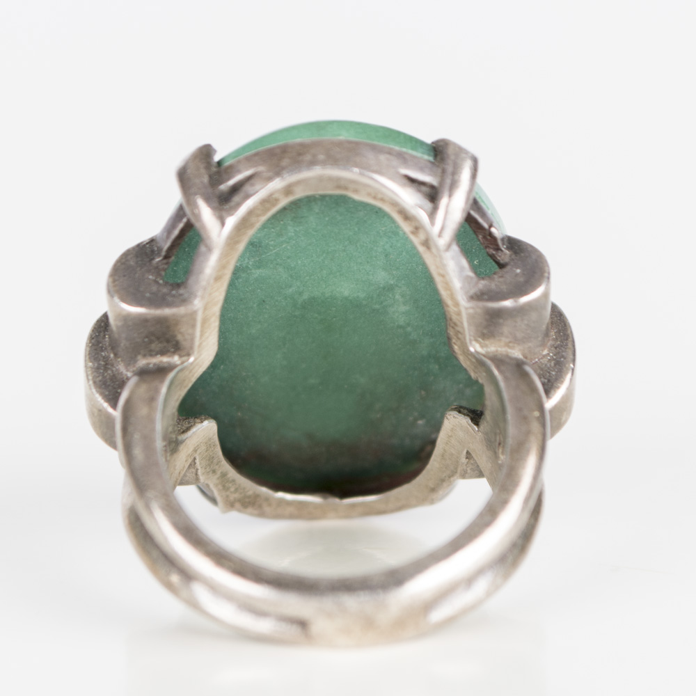 Sterling Silver & Cabochon-Cut Jade Jewelry
