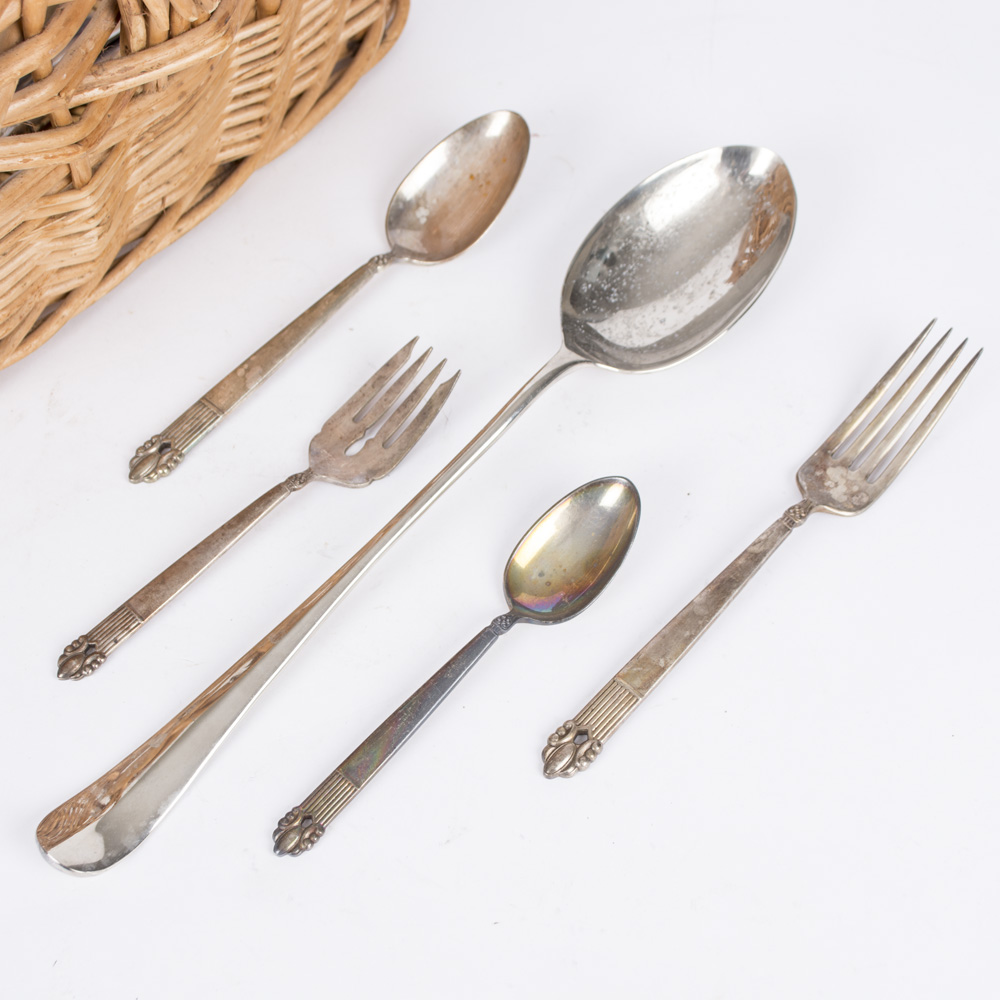 Assortment of Vintage Silverplate Flatware