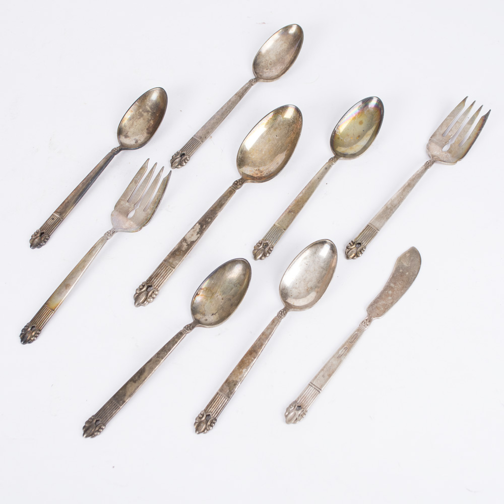 Assortment of Vintage Silverplate Flatware