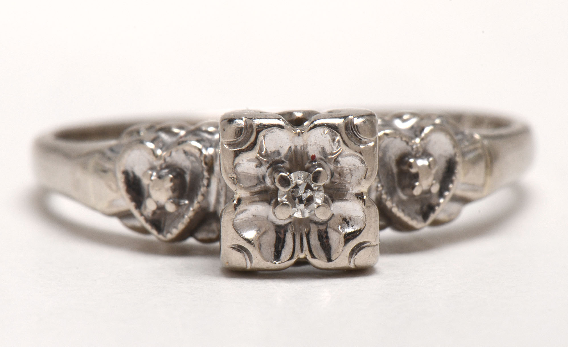 Vintage 14K White Gold Diamond Ring