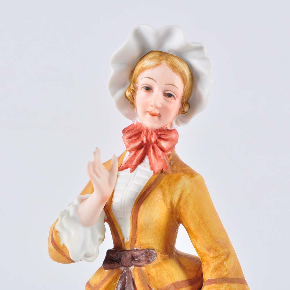 Andrea by Sadek Figurines