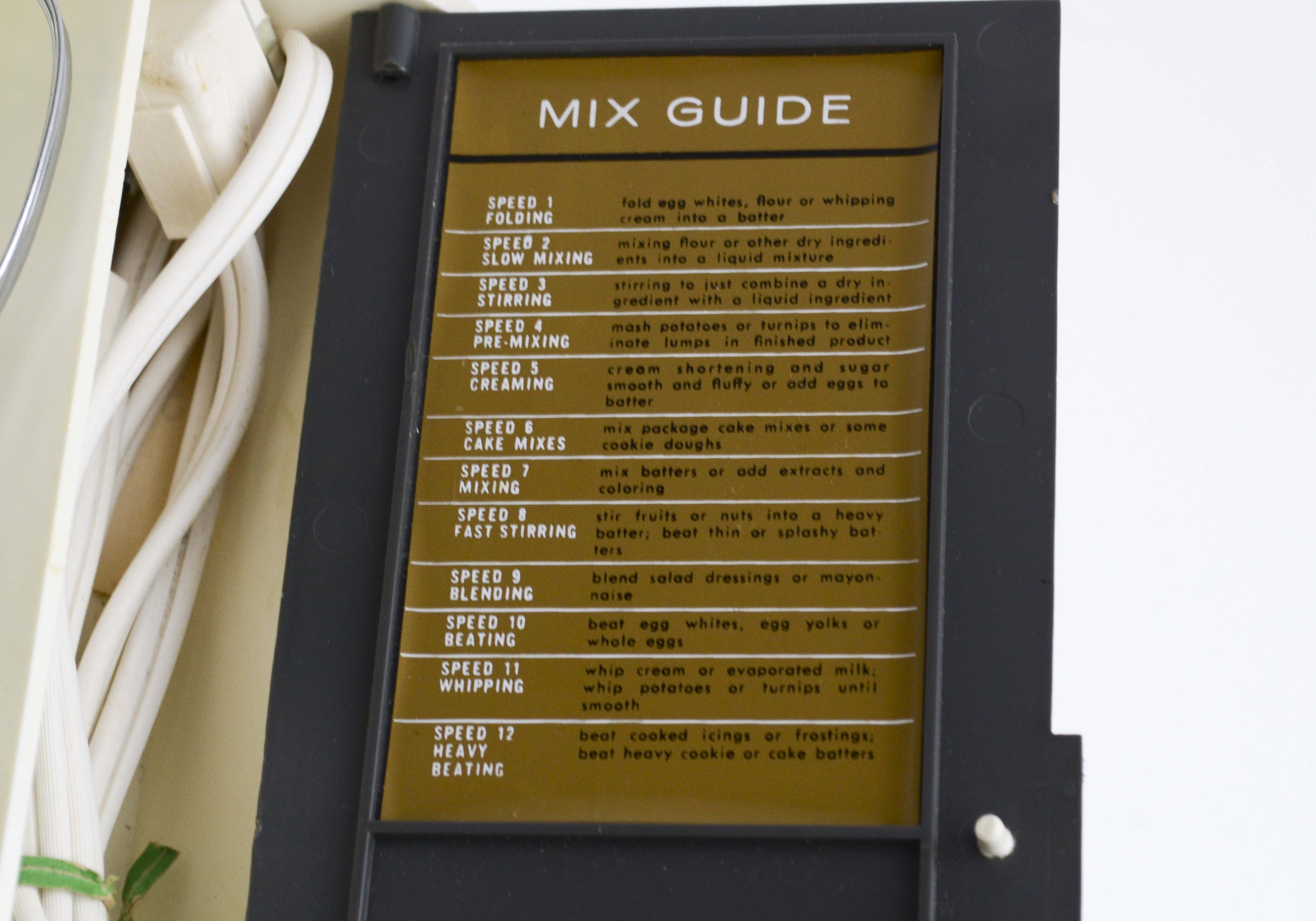 Vintage Hamilton Beach Hand Mixer