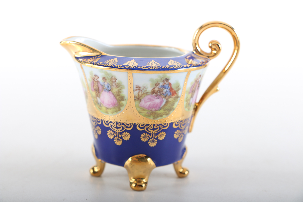 1921 DW Karlsbader Wertarbeit Porcelain Demitasse Set