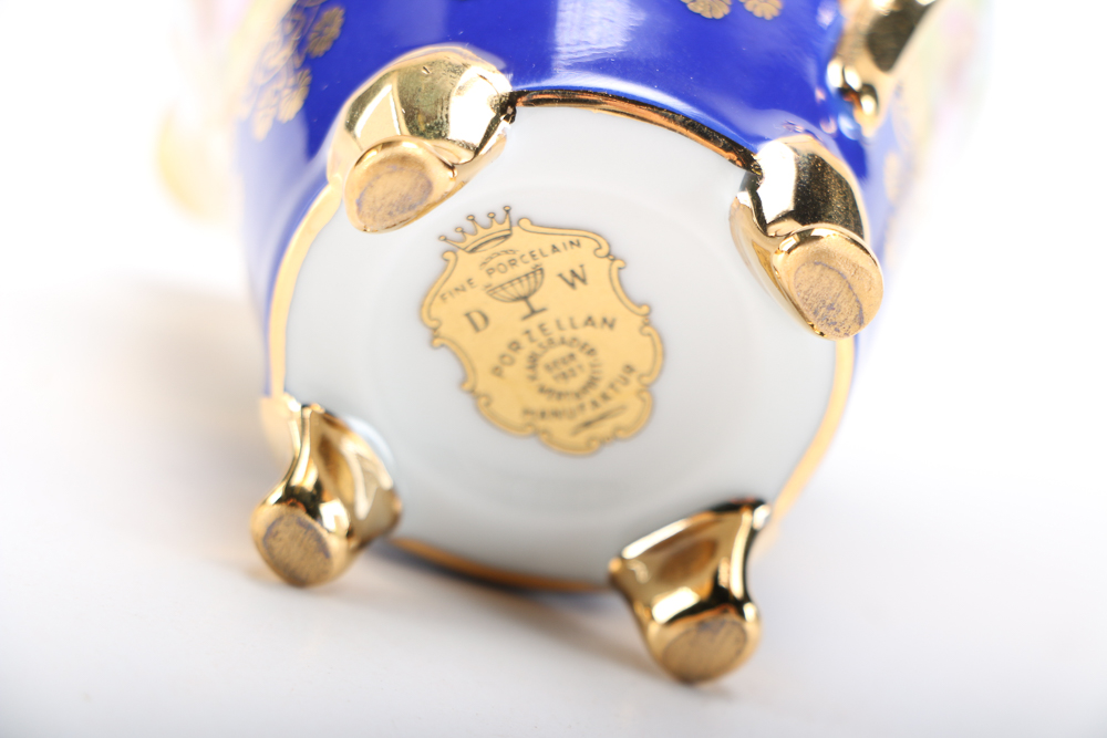 1921 DW Karlsbader Wertarbeit Porcelain Demitasse Set