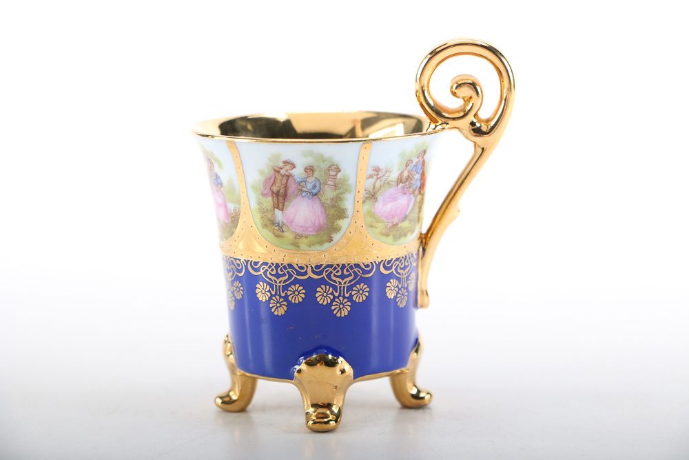 1921 DW Karlsbader Wertarbeit Porcelain Demitasse Set