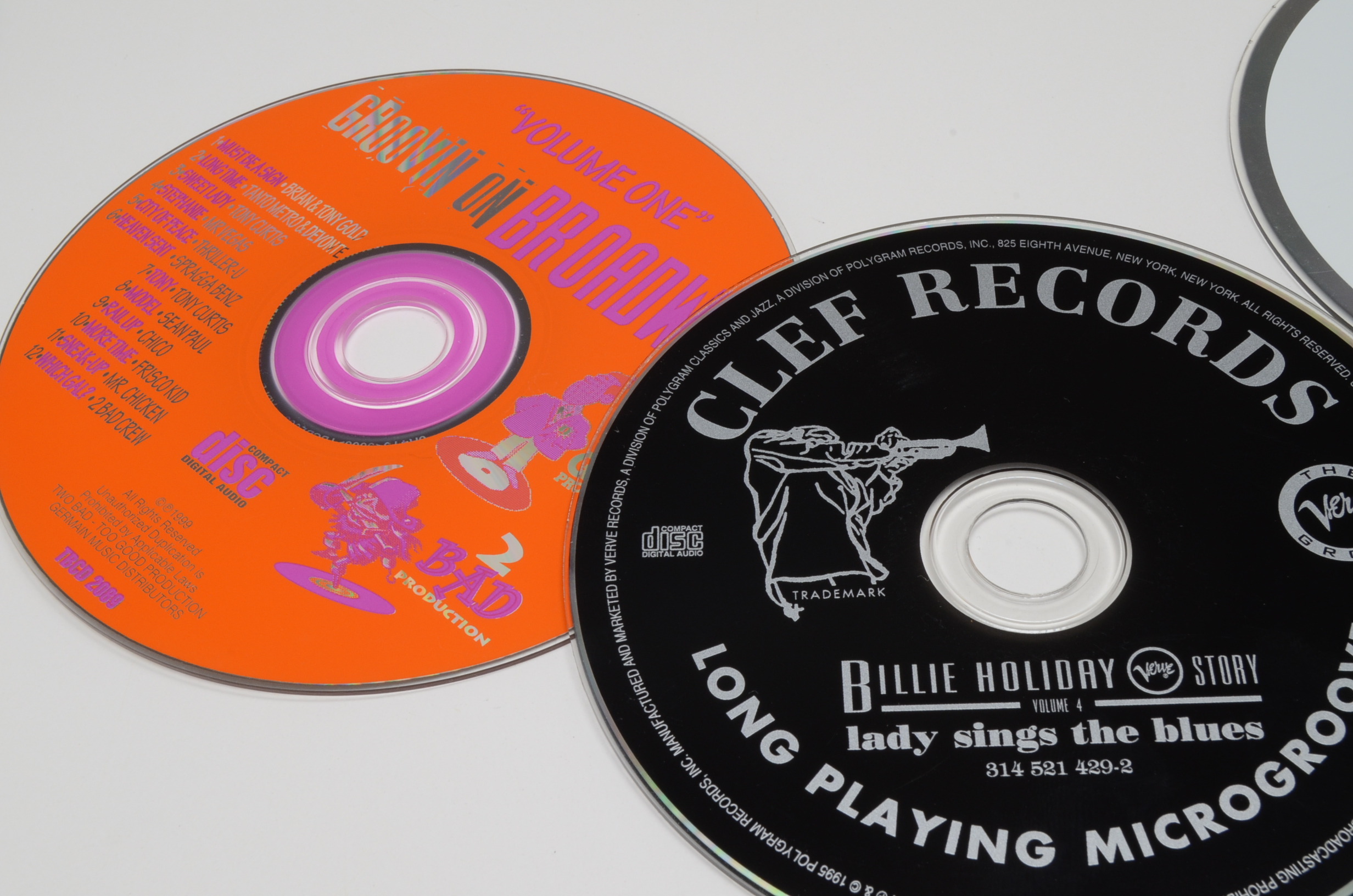 Sony Mega Storage CD Player With Over 75 Rock CDs