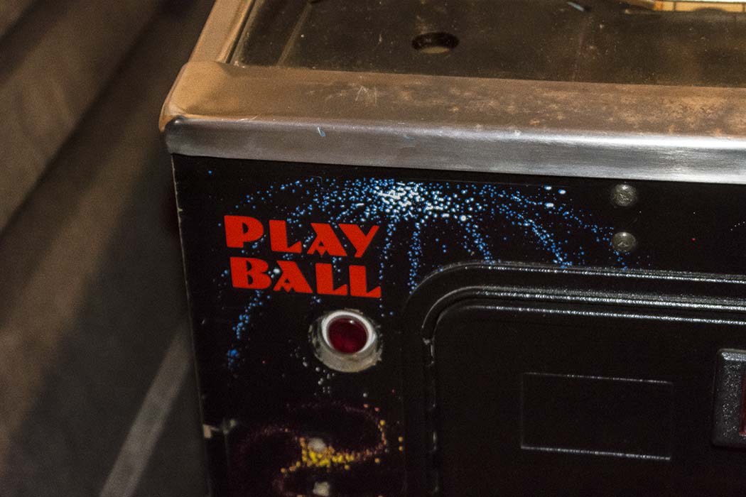 1995 "Frank Thomas' Big Hurt" Pinball Machine