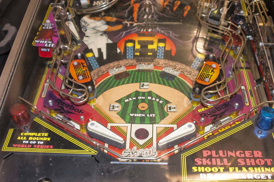 1995 "Frank Thomas' Big Hurt" Pinball Machine