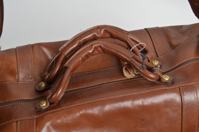 Valentina In Pell Leather Luggage Bag