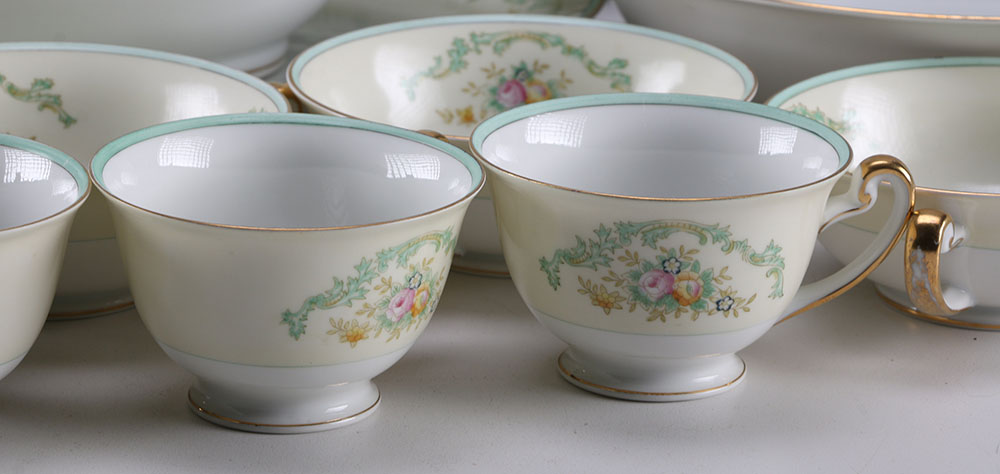 Meito Hand-Painted China Set