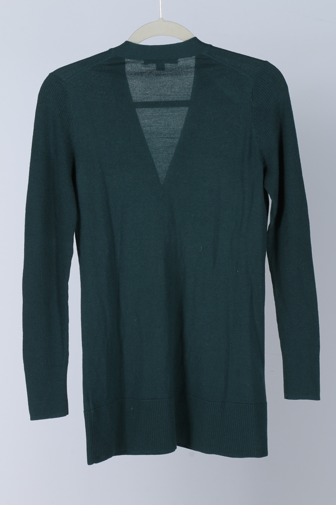 Women's Sweaters and Cashmere Dress Size Medium